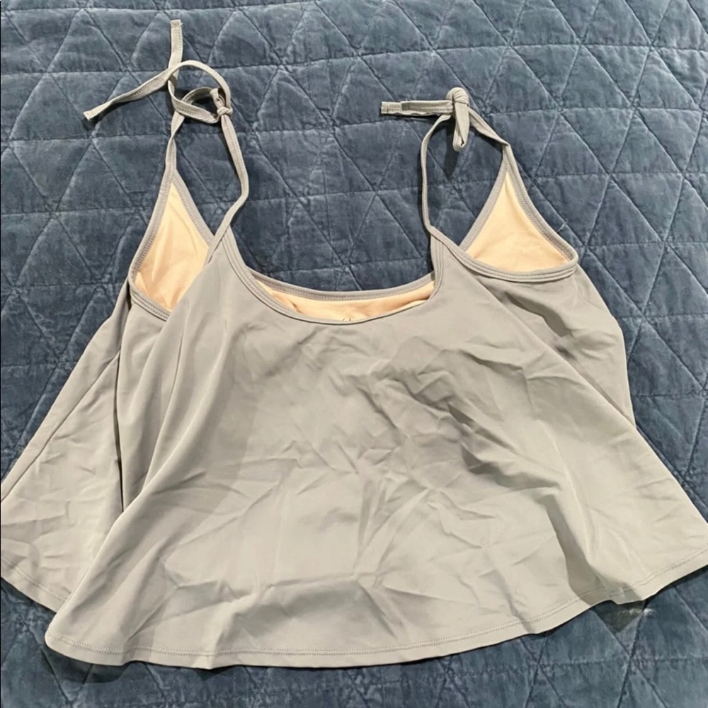 KJ Swing top NWOT